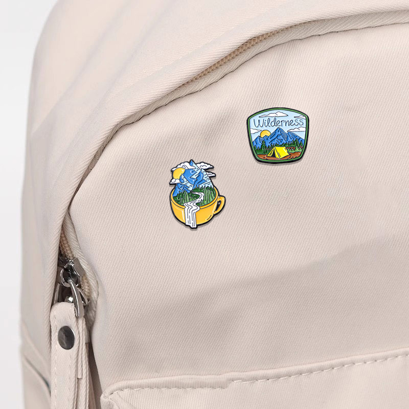 Broche commémorative d'aventur - Outdoor Adventure Backpack avis et prix